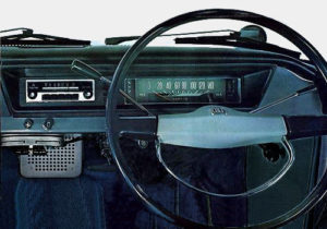 Steering wheel of Colt 1000